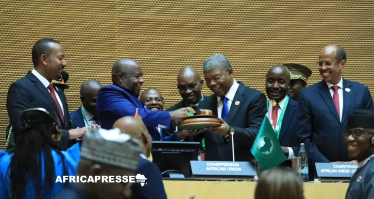 Sommet de l’UA : Évariste Ndayishimiye succède à João Lourenço à la présidence en exercice