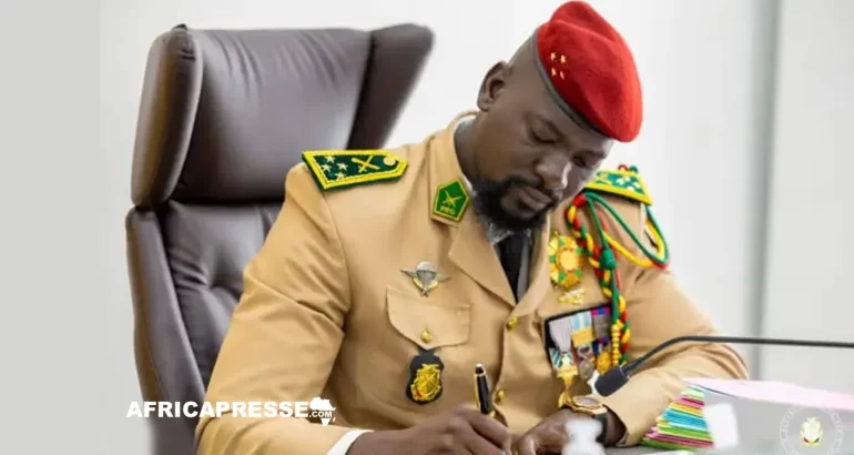 Guinée : les partis politiques sommés de se mettre à jour avant mai 2026 sous peine de dissolution