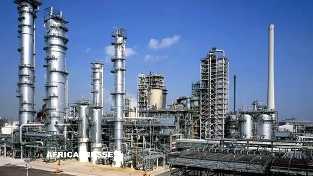 Rafinerie de petrole.webp