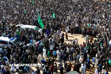 Libye : les funérailles de Saïf al-Islam Kadhafi rassemblent des milliers de partisans à Bani Walid