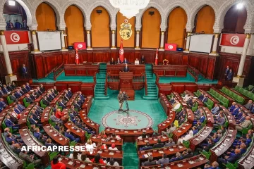 Tunisie : une réforme du code de la nationalité pour attirer les talents sans desserrer l’étau migratoire Tunisie : une réforme du code de la nationalité pour attirer les talents sans desserrer l’étau migratoire