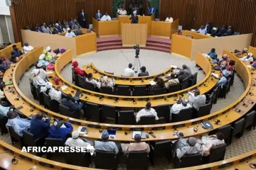 Sénégal : le Parlement adopte une loi renforçant les sanctions contre l’homosexualité malgré les critiques des ONG
