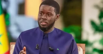 Sénégal : deux ans de pouvoir pour Bassirou Diomaye Faye, entre promesses de rupture et réalités du terrain