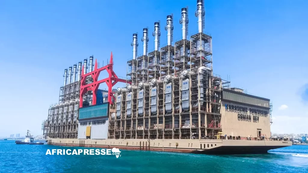Centrale flottante exploitée par la société turque Karpowership
