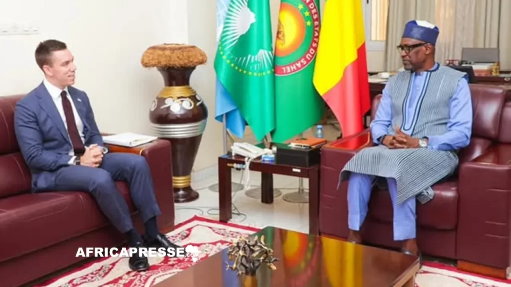 Nick Checker et Abdoulaye Diop