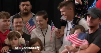 Politique migratoire à deux vitesses : les États-Unis choisissent leurs réfugiés sud-africains par la couleur