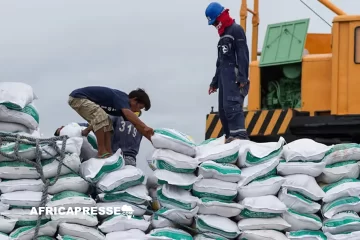 Le plus grand producteur d’engrais d’Afrique anticipe des gains suite à la levée par les États-Unis des droits de douane sur les importations de phosphate
