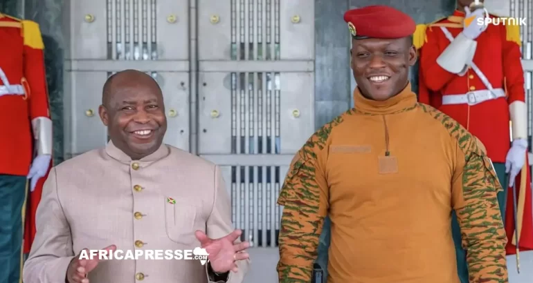 Burkina Faso : le président de l’UA félicite Traoré, mais sans lever la suspension