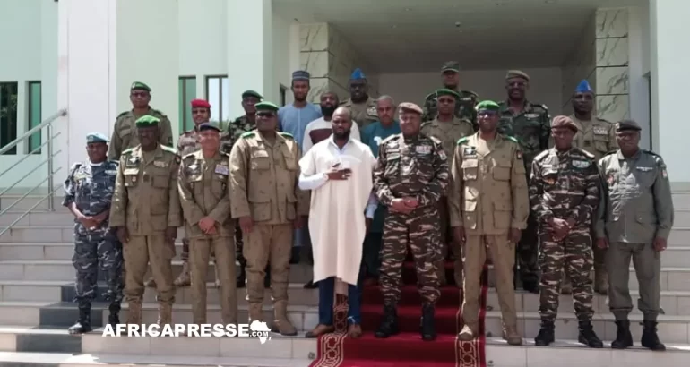 Niger : le gouvernement confirme le statut diplomatique accordé à Kémi Séba