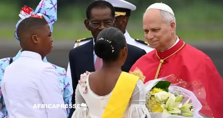 Guinée équatoriale : le pape Léon XIV boucle sa tournée africaine par une ultime étape stratégique