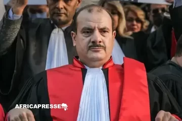Tunisie : un an de prison pour le président des magistrats, le pouvoir frappe un coup d’arrêt à l’indépendance judiciaire Tunisie : un an de prison pour le président des magistrats, le pouvoir frappe un coup d’arrêt à l’indépendance judiciaire