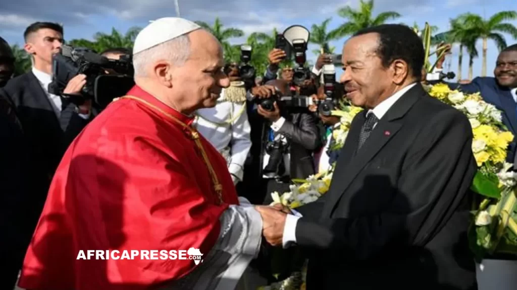 Léon XIV et Paul Biya à Yaoundé au Cameroun