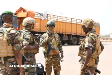 Mali : l’armée déclenche une vaste contre-offensive après la mort du ministre de la Défense