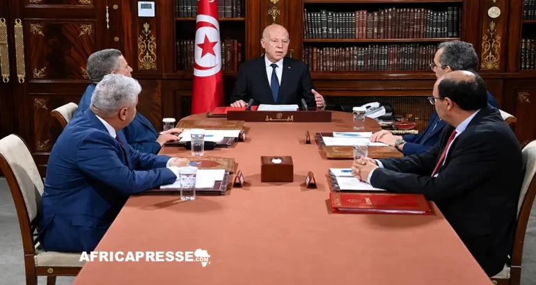 Tunisie : Kaïs Saïed érige l’éducation en pilier de la sécurité nationale