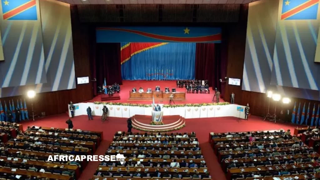 L'Assemblée nationale congolaise, au Palais du Peuple à Kinshasa