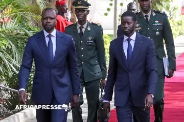 Sénégal : Bassirou Diomaye Faye limoge Ousmane Sonko, la rupture est consommée