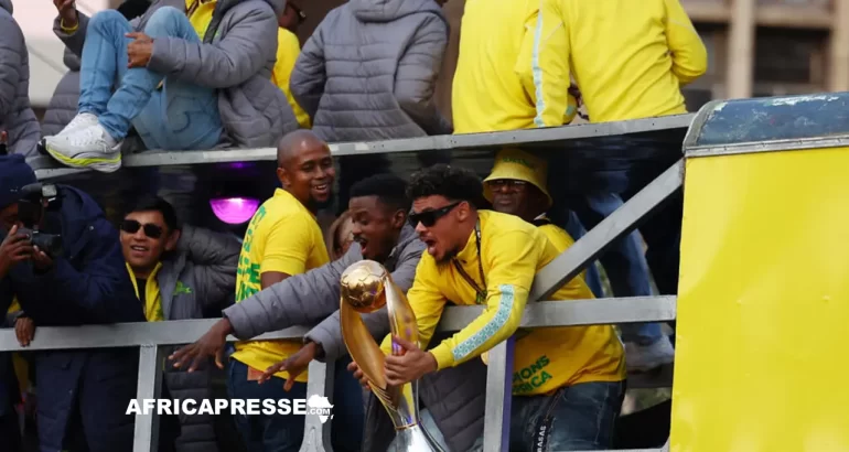 les Mamelodi Sundowns d'Afrique du Sud célébrés en héros après leur sacre continental