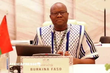 Le ministre burkinabè, Aboubakar Nacanabo élu à la tête du Conseil des gouverneurs de la Banque islamique de développement