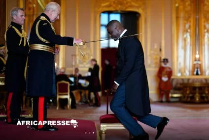 Idris Elba fait chevalier par Charles III : une consécration pour l’engagement d’un acteur au service de la jeunesse