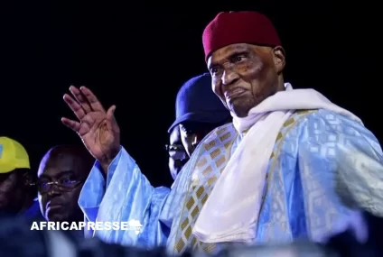 Le Sénégal célèbre les 100 ans d’Abdoulaye Wade : un hommage républicain qui dit l’histoire et tisse la transmission