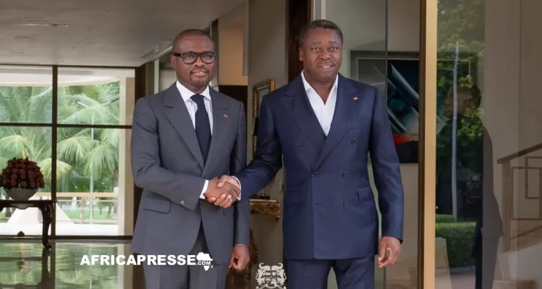 Le président béninois Romuald Wadagni et le président du Conseil togolais, Faure Essozimna Gnassingbé