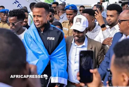 Mondial 2026 : l’arbitre somalien refoulé par Trump, acclamé à Mogadiscio Mondial 2026 : l’arbitre somalien refoulé par Trump, acclamé à Mogadiscio
