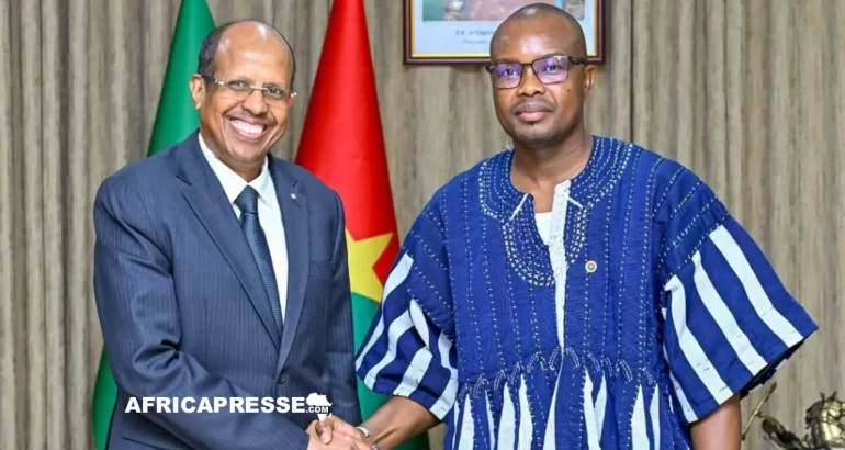 Burkina Faso : Ouédraogo somme l’Union africaine de rompre avec sa dépendance financière pour gagner en souveraineté Burkina Faso : Ouédraogo somme l’Union africaine de rompre avec sa dépendance financière pour gagner en souveraineté