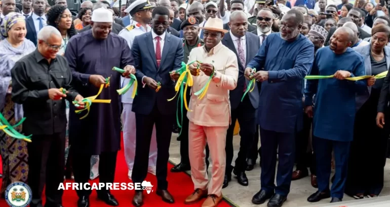 Les dirigeants ouest-africains réunis en Sierra Leone pour redéfinir l’avenir de l’organisation Les dirigeants ouest-africains réunis en Sierra Leone pour redéfinir l’avenir de l’organisation