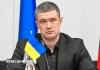 La démission du ministre de la Défense ukrainien provoque une onde de choc et des manifestations