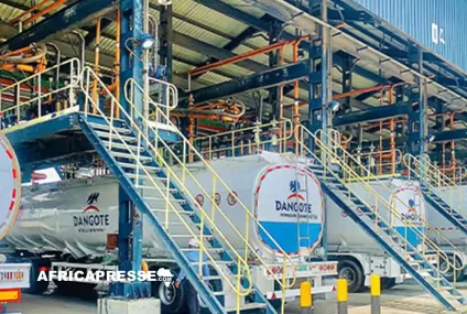 Nigeria : Dangote étend la livraison gratuite de carburant pour faire baisser les prix à la pompe Nigeria : Dangote étend la livraison gratuite de carburant pour faire baisser les prix à la pompe
