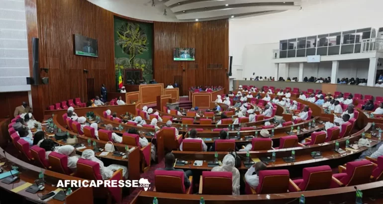 Sénégal : le Conseil constitutionnel invalide la loi sur l’encadrement des fonds spéciaux