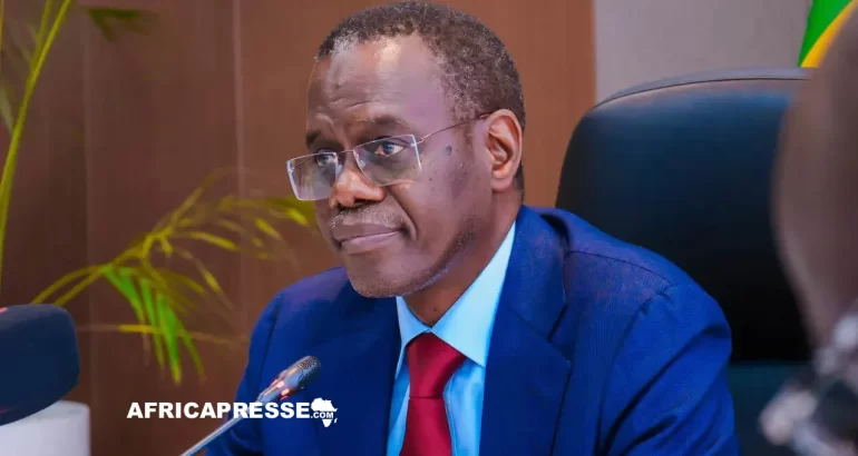 Sénégal : Al Aminou Lo parie sur la rigueur budgétaire pour conjurer la crise de la dette