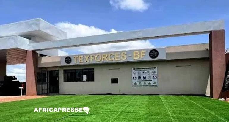 Burkina Faso : une usine textile militaire 17 milliards FCFA pour transformer le coton local inauguré