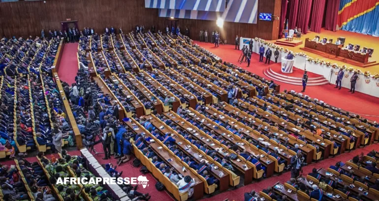 RDC : l’Assemblée nationale ouvre la voie à un référendum constitutionnel sans l’opposition